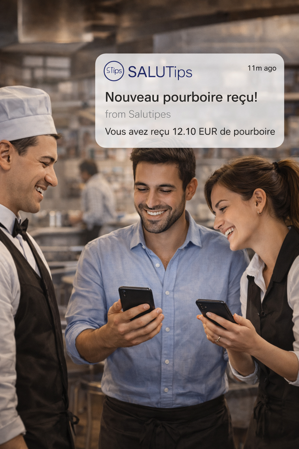 Membre du personnel recevant ses pourboires sans attendre la paie grâce à SaluTips